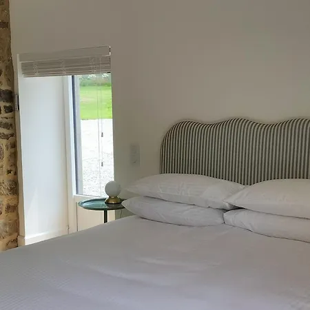 Just Be Holidays France فندق مبيت وإفطار